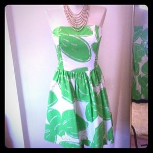 Lilly Pulitzer strapless dress 👗